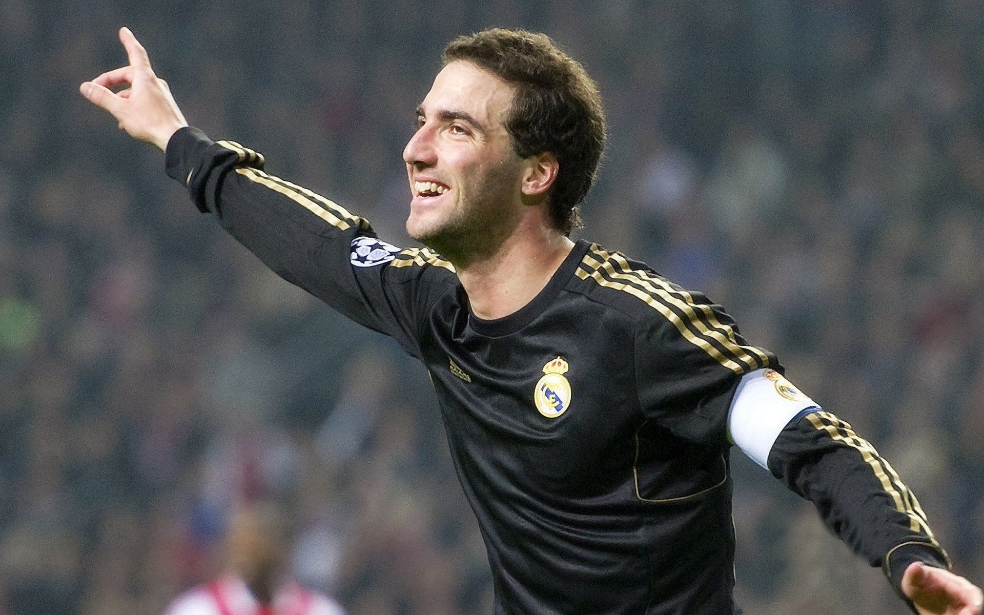 开云·体育全站登录地址-利物浦打皇马沿用高位逼抢？，利物浦vs皇马首发